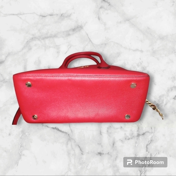 Red Micheal Kors  hobo bag with gold hardware and additional strap for shoulder - Picture 2 of 9